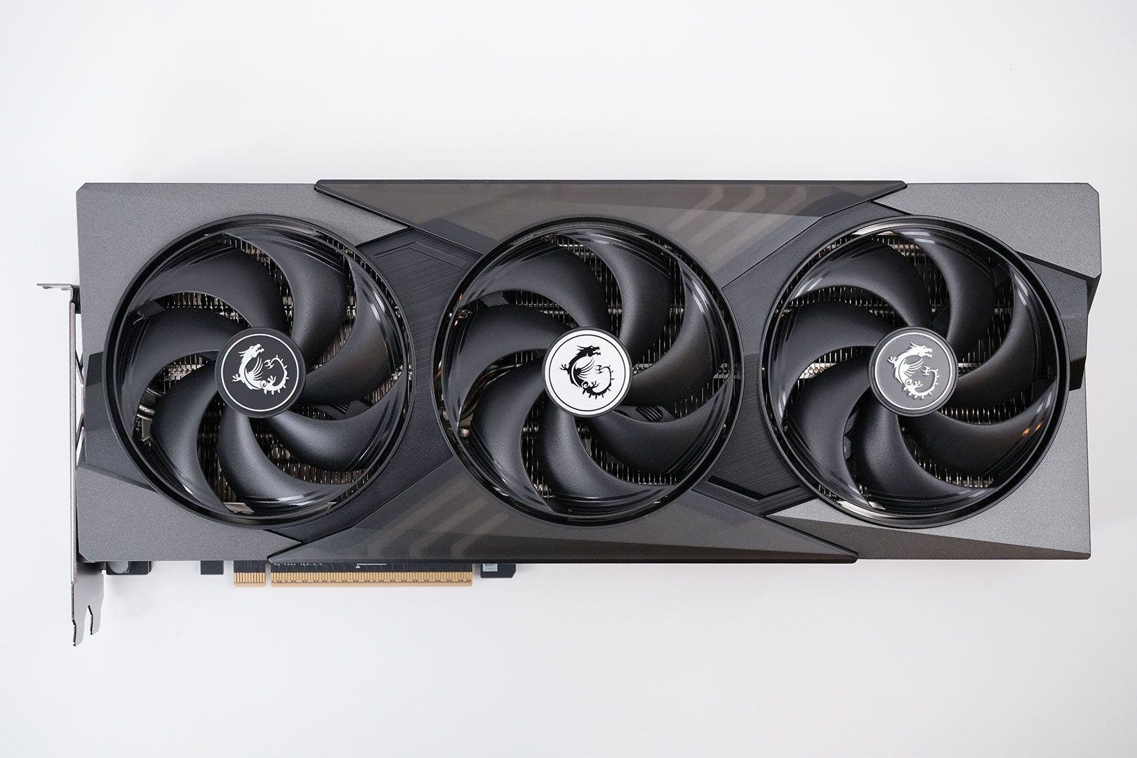 MSI RTX 5070 Ti Gaming Trio OC vue de face