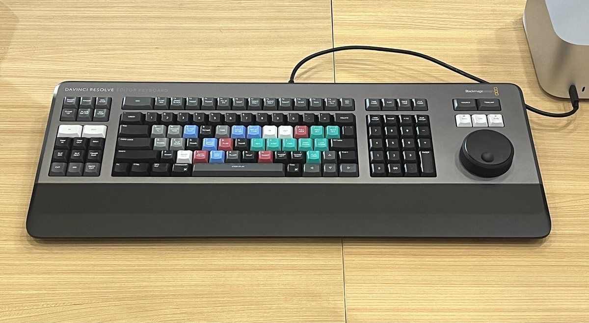 Clavier de montage DaVinci Resolve Editor Keyboard de Blackmagic Design
