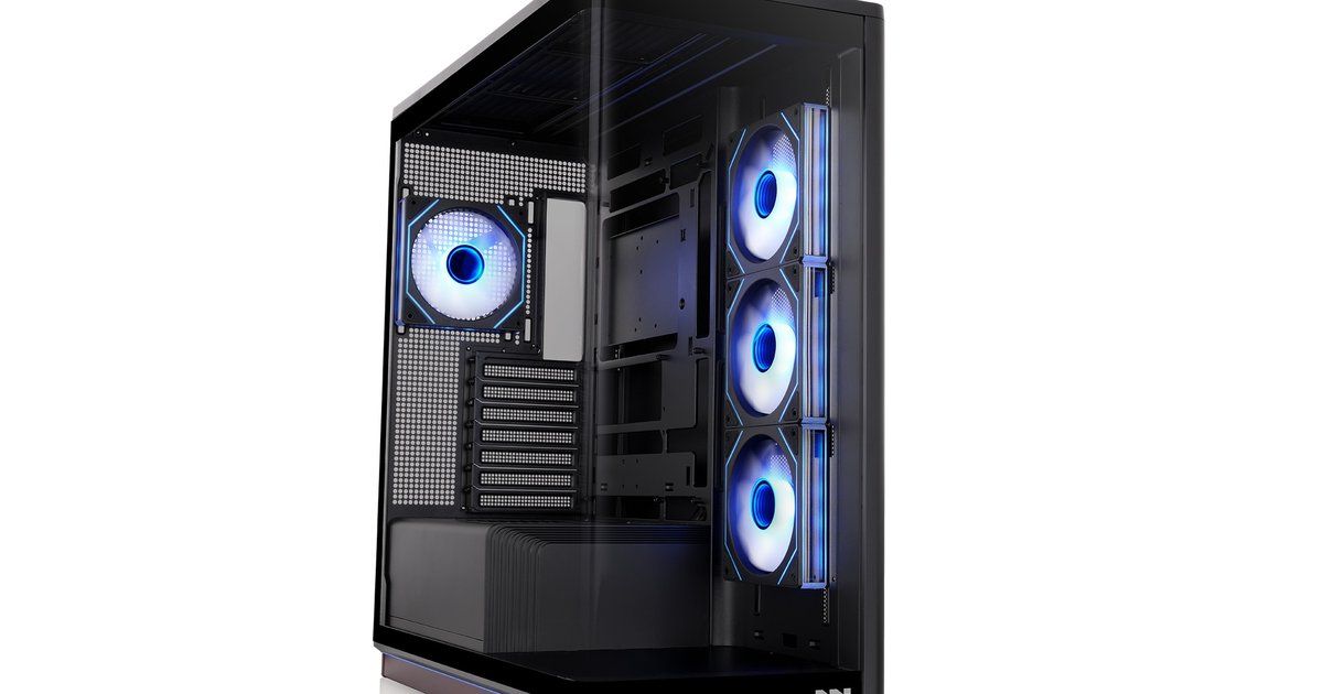 Thermaltake Stage 500 TG ARGB: Figuren-Showcase & gebogenes Glas
